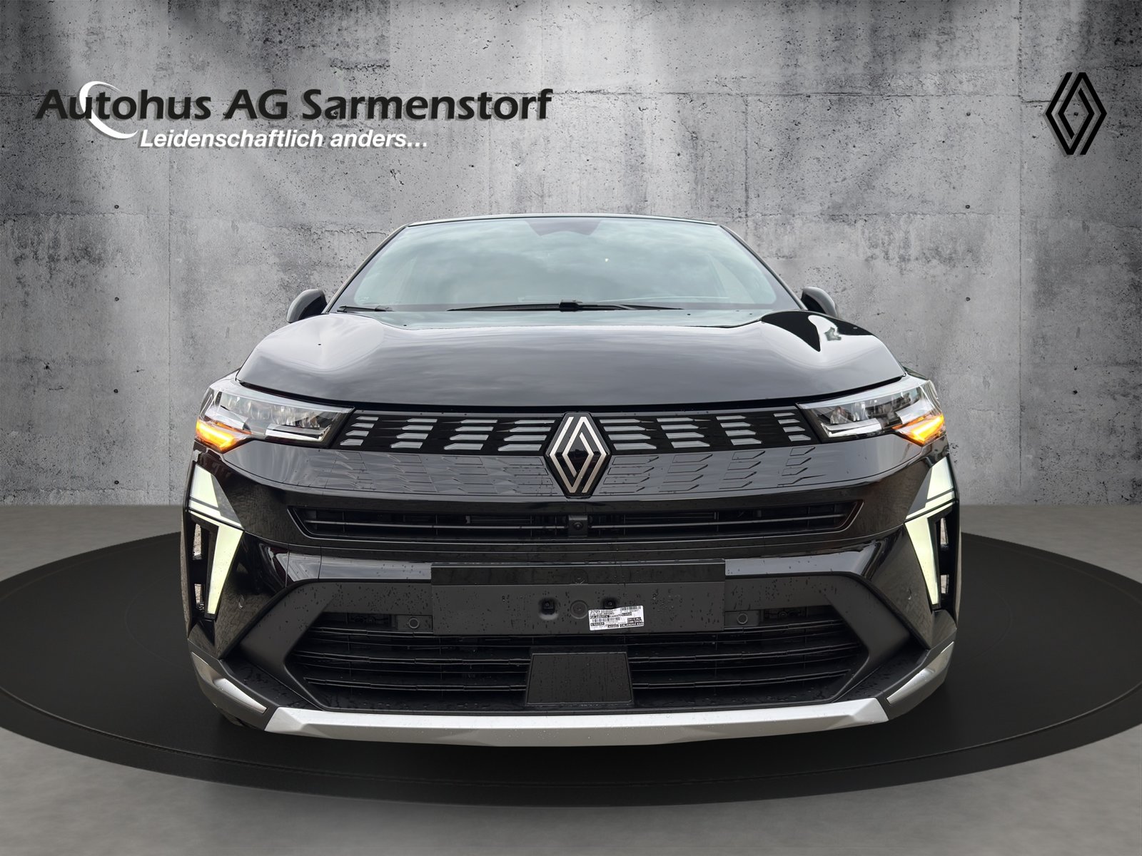 RENAULT Symbioz 1.8 E-Tech Iconic, Petrol, New car - 2