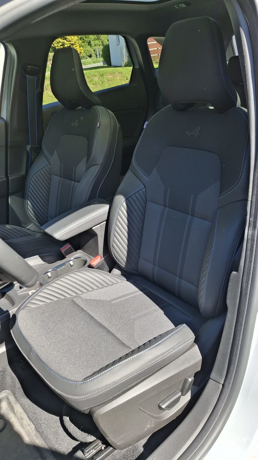 RENAULT Symbioz 1.8 E-Tech Esprit Alpine, Essence, Occasion / Utilisé - 5