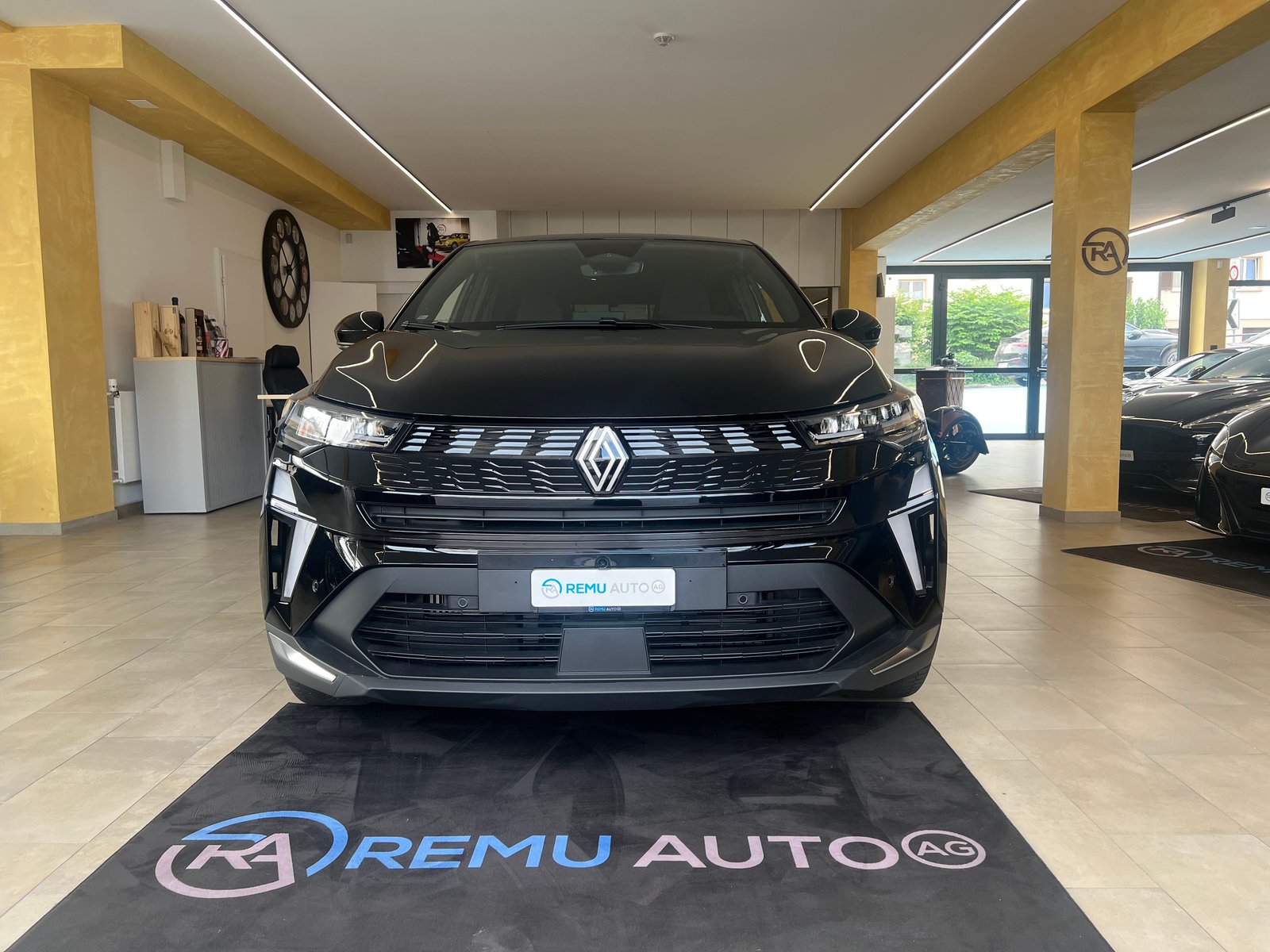 RENAULT Symbioz 1.3 Techno EDC, Mild-Hybrid Petrol/Electric, Second hand / Used, Automatic - 7