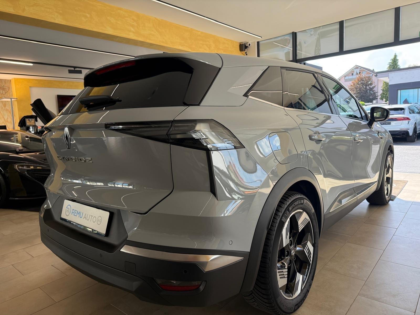 RENAULT Symbioz 1.3 Techno EDC, Hybride Léger Essence/Électricité, Occasion / Utilisé, Automatique - 3