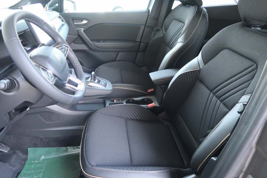 RENAULT Symbioz 1.8 E-Tech iconic, Full-Hybrid Petrol/Electric, New car, Automatic - 5