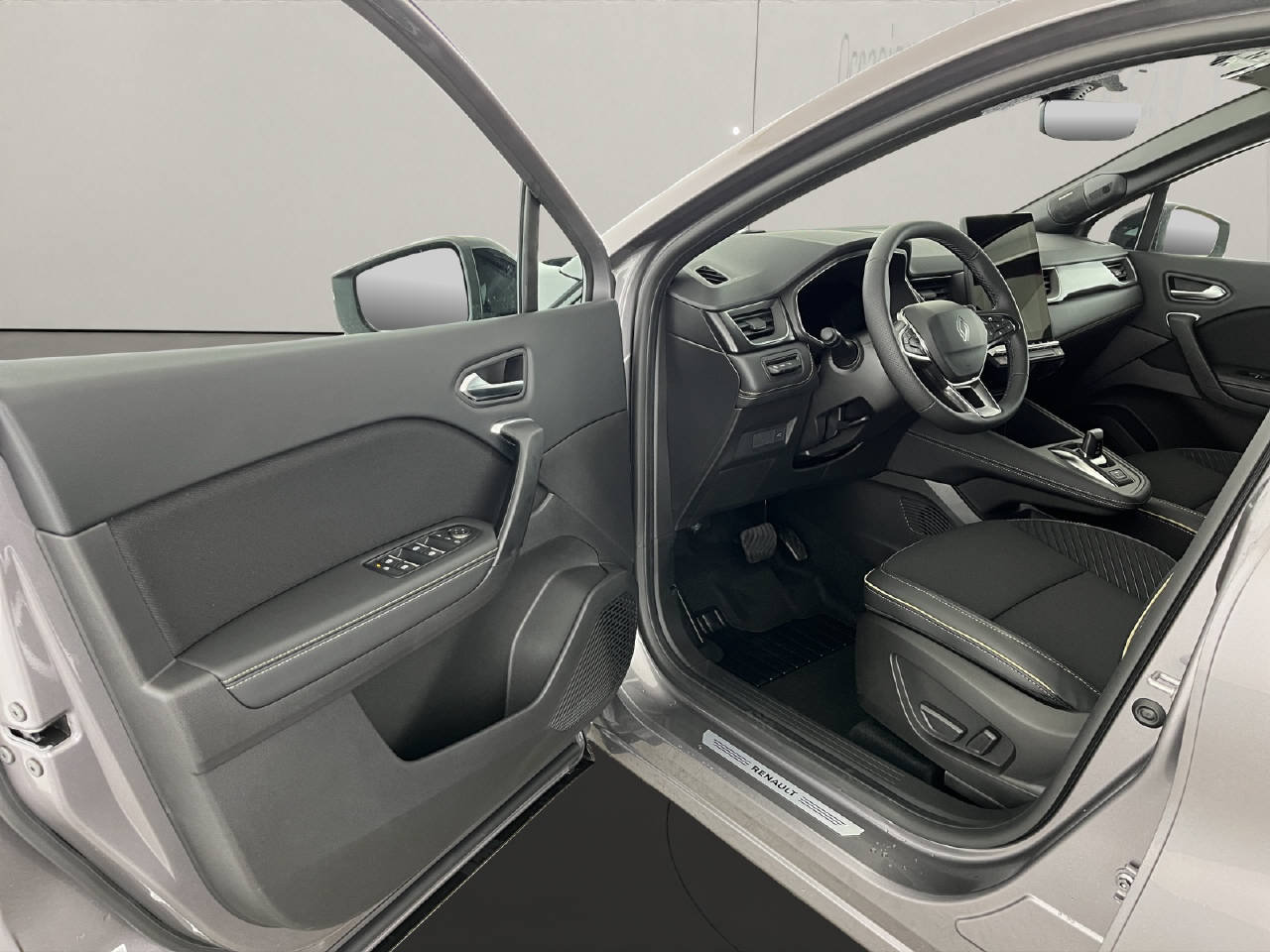 RENAULT Symbioz 1.8 E-Tech iconic, Voll-Hybrid Benzin/Elektro, Neuwagen, Automatik - 7