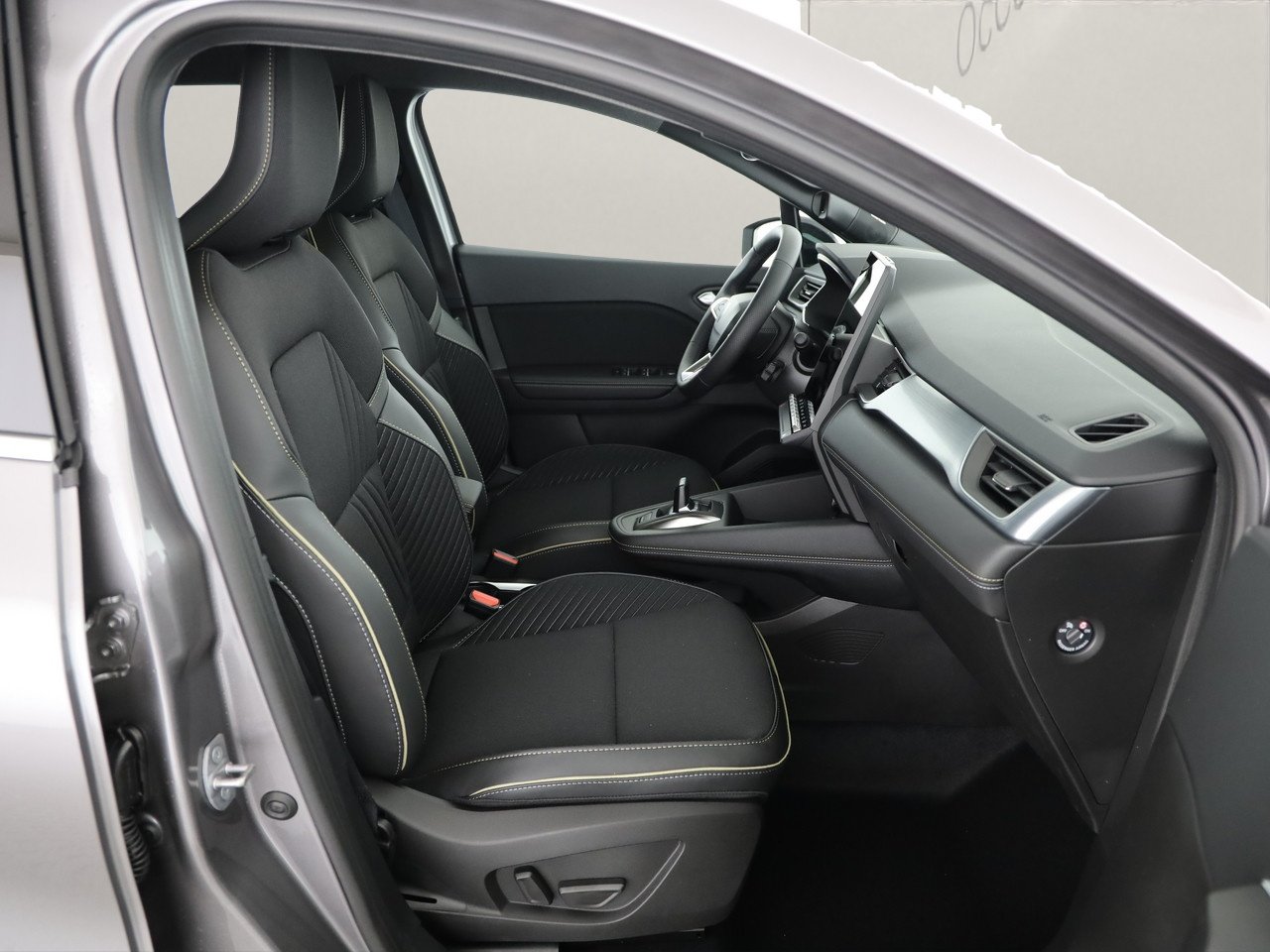 RENAULT Symbioz 1.8 E-Tech iconic, Voll-Hybrid Benzin/Elektro, Neuwagen, Automatik - 7