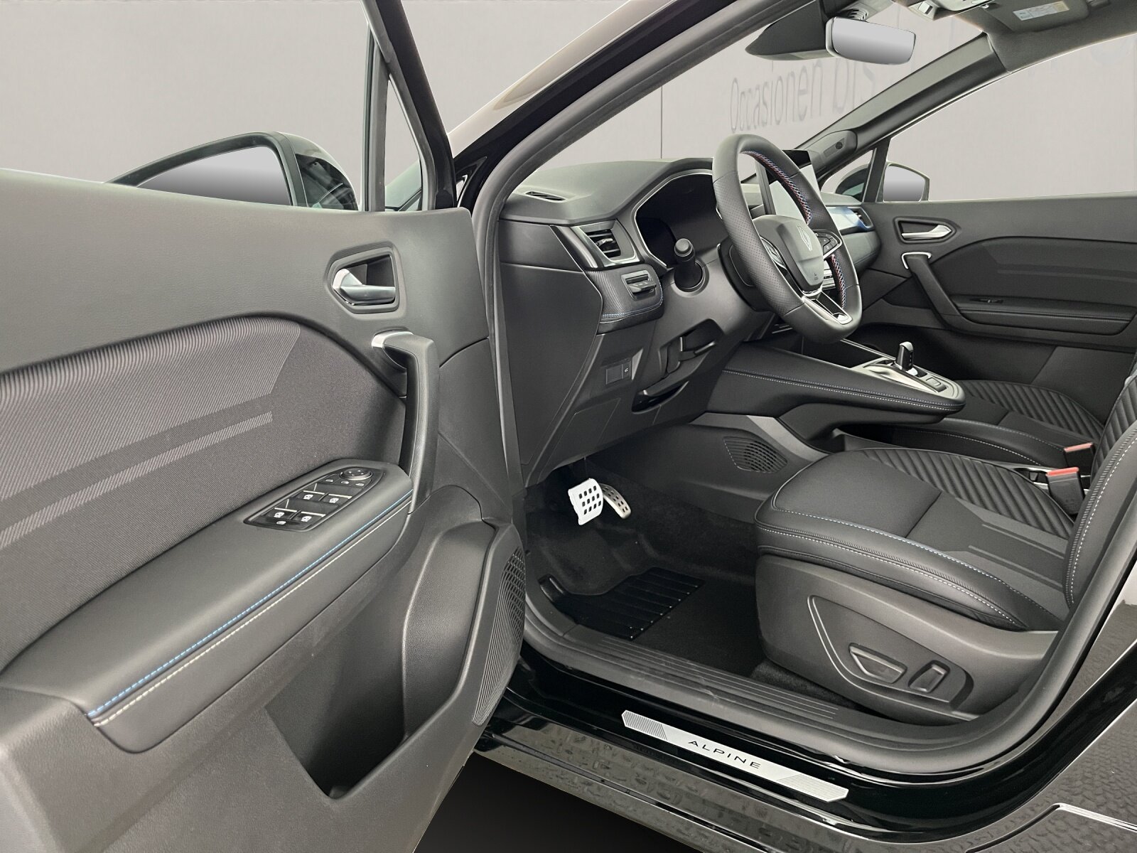 RENAULT Symbioz 1.8 E-Tech esprit Alpine, Hybride Intégral Essence/Électricité, Voiture nouvelle, Automatique - 7