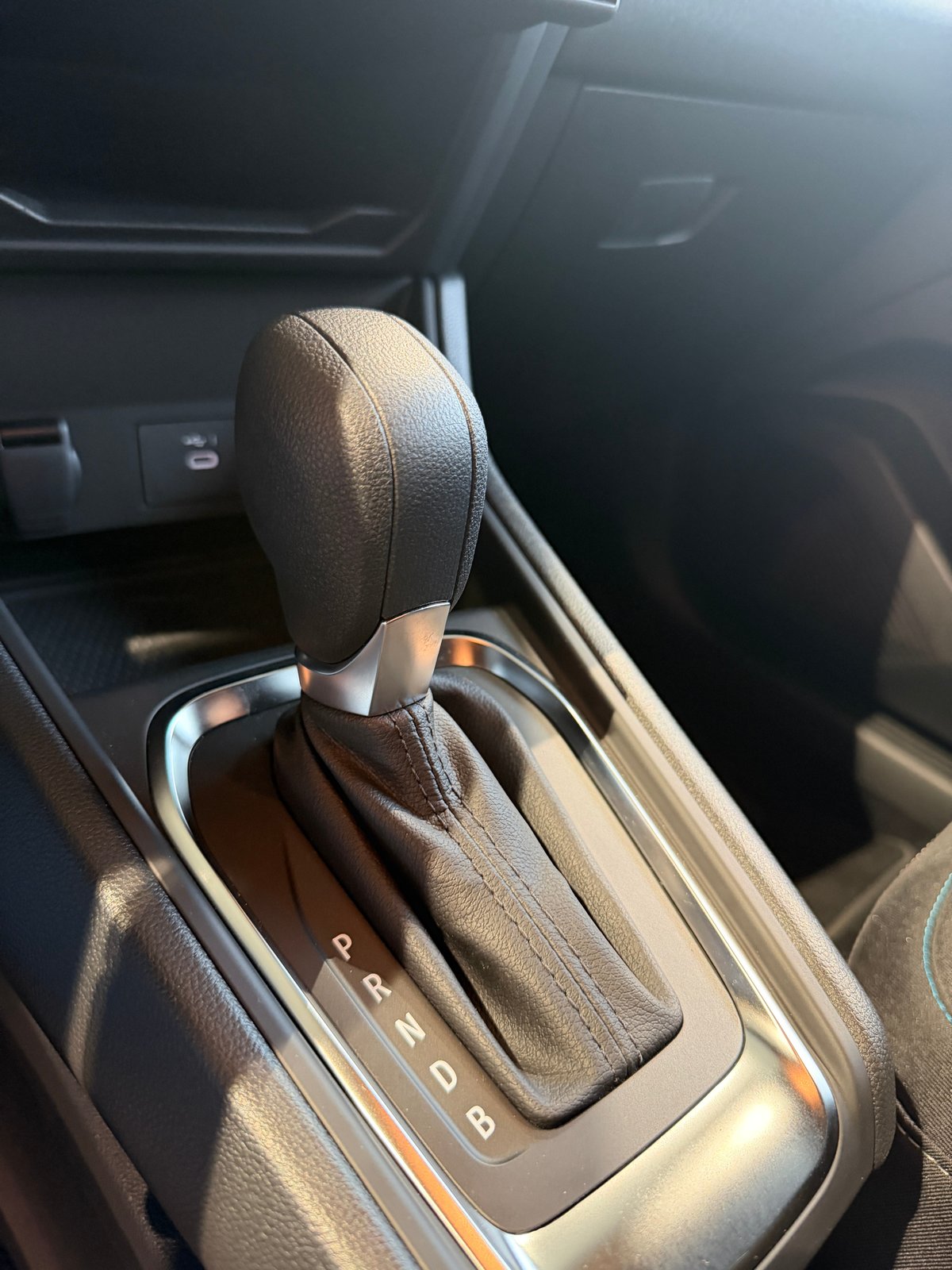 RENAULT Symbioz 1.6 E-Tech evolution, Voll-Hybrid Benzin/Elektro, Occasion / Gebraucht, Automatik - 7
