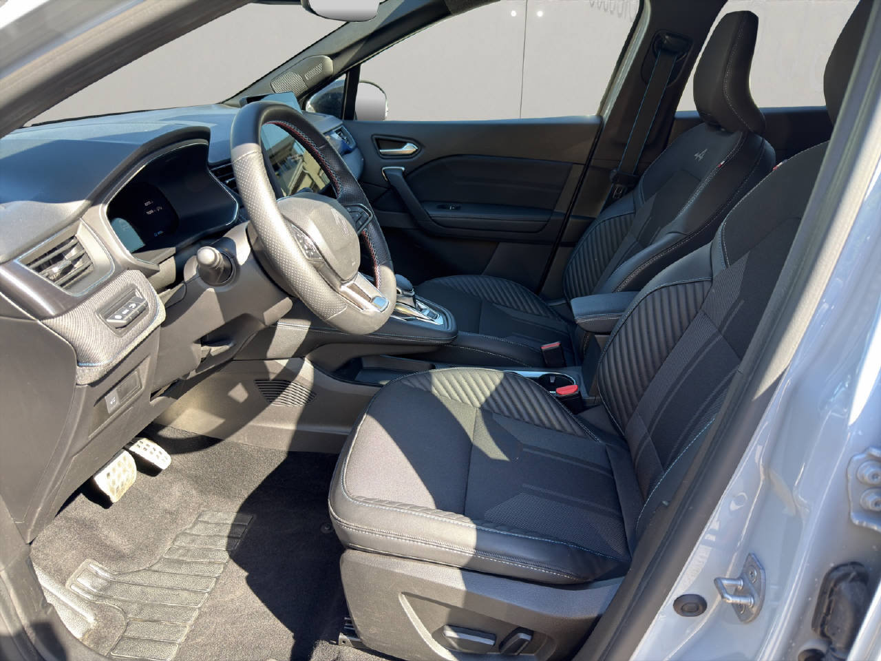 RENAULT Symbioz 1.6 E-Tech esprit Alpine, Voll-Hybrid Benzin/Elektro, Occasion / Gebraucht, Automatik - 4