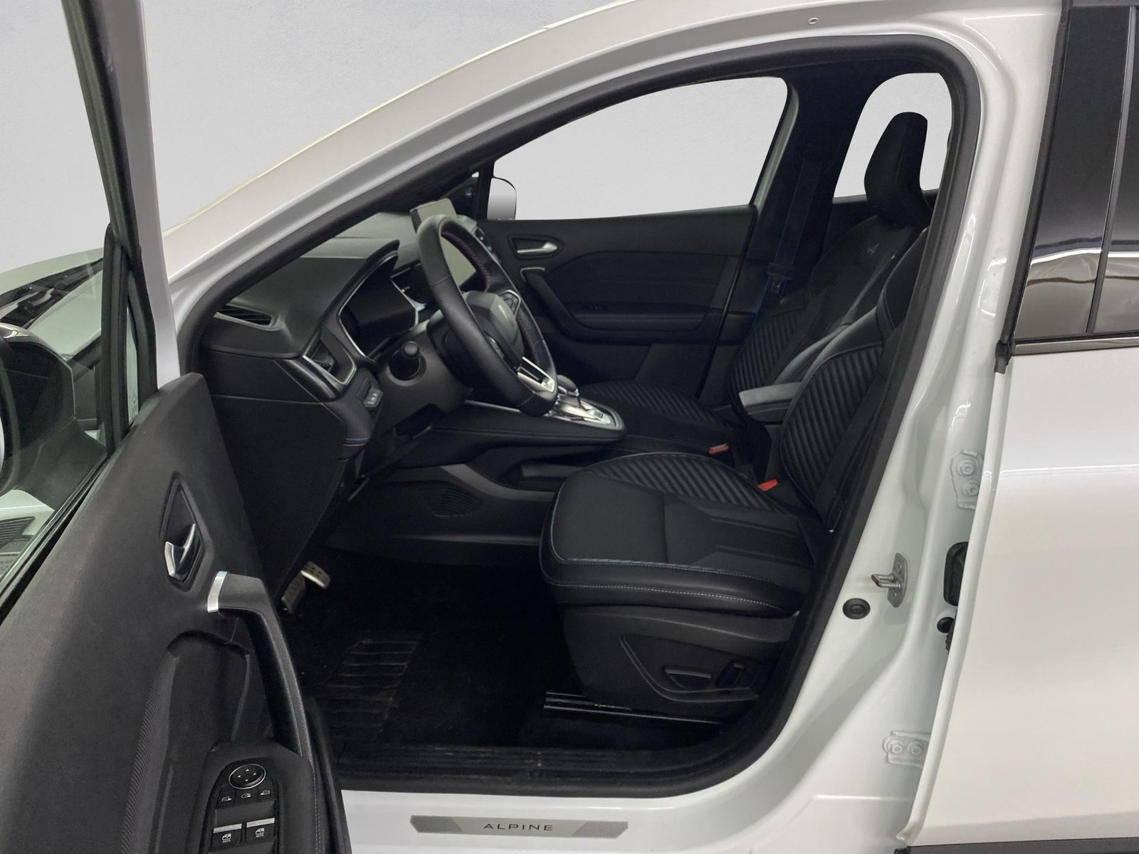 RENAULT Symbioz 1.6 E-Tech Esprit Alpine, Full-Hybrid Petrol/Electric, Second hand / Used, Automatic - 7