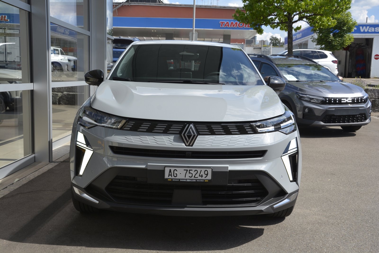 RENAULT SYMBIOZ techno full hybrid E-Tech 160, Full-Hybrid Petrol/Electric, Ex-demonstrator, Automatic - 2