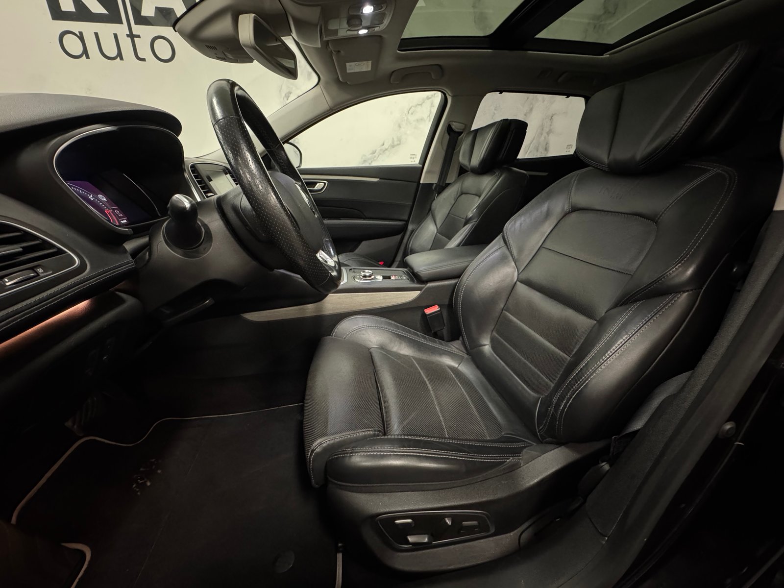 RENAULT Talisman Grandtour 1.6 TCe Initiale EDC, Essence, Occasion / Utilisé, Automatique - 6