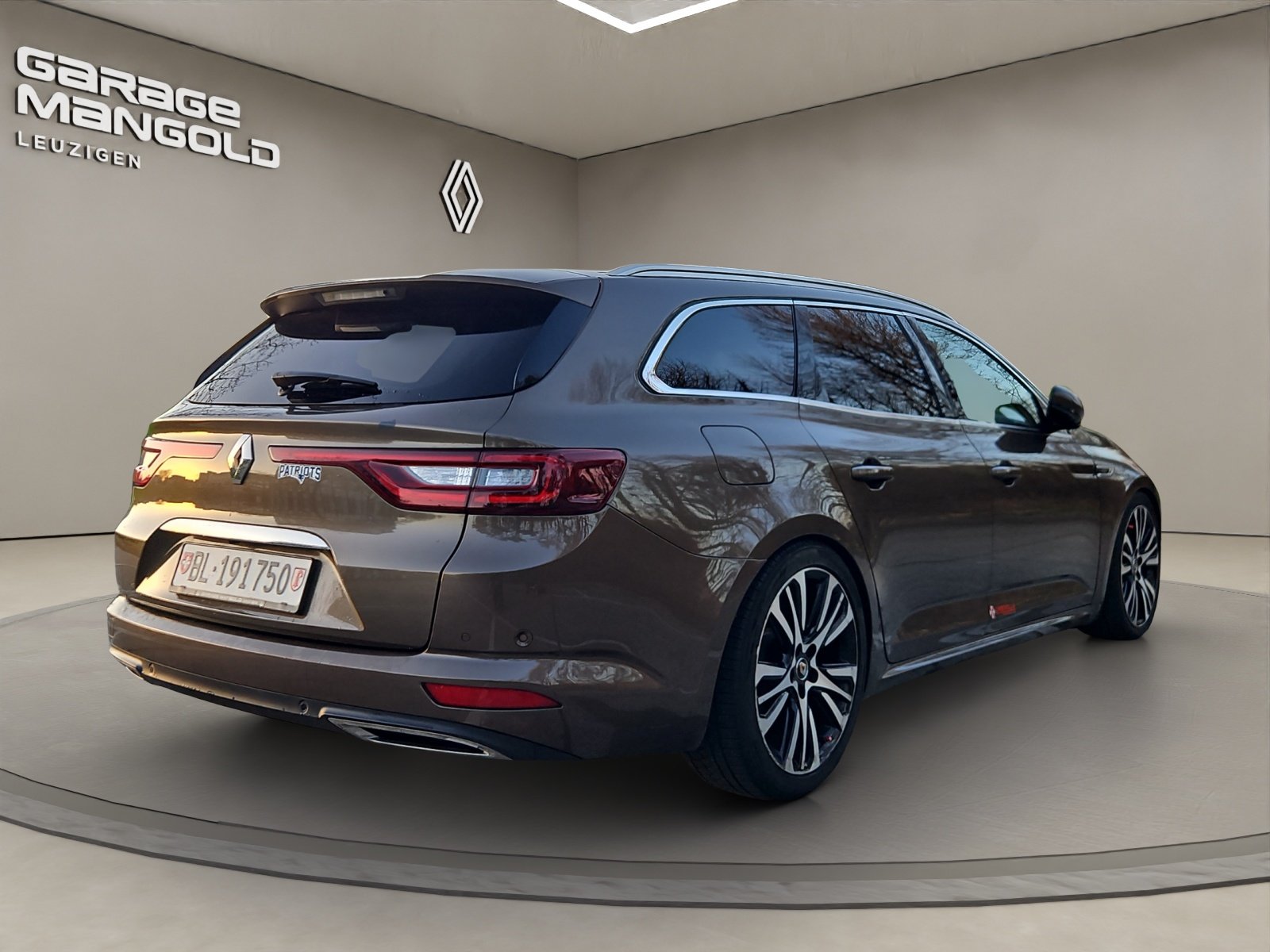 RENAULT Talisman Grandtour 2.0 dCi Initiale Paris EDC, Diesel, Occasion / Gebraucht, Automatik - 5