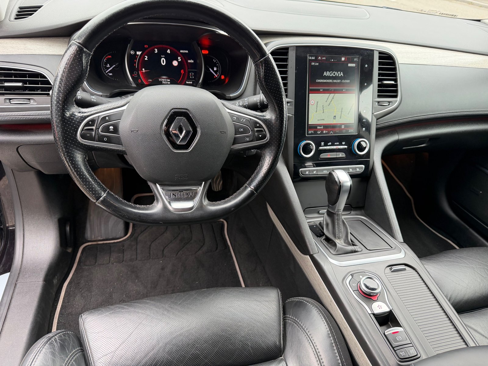 RENAULT Talisman Grandtour 1.6 TCe Initiale EDC, Benzin, Occasion / Gebraucht, Automatik - 7