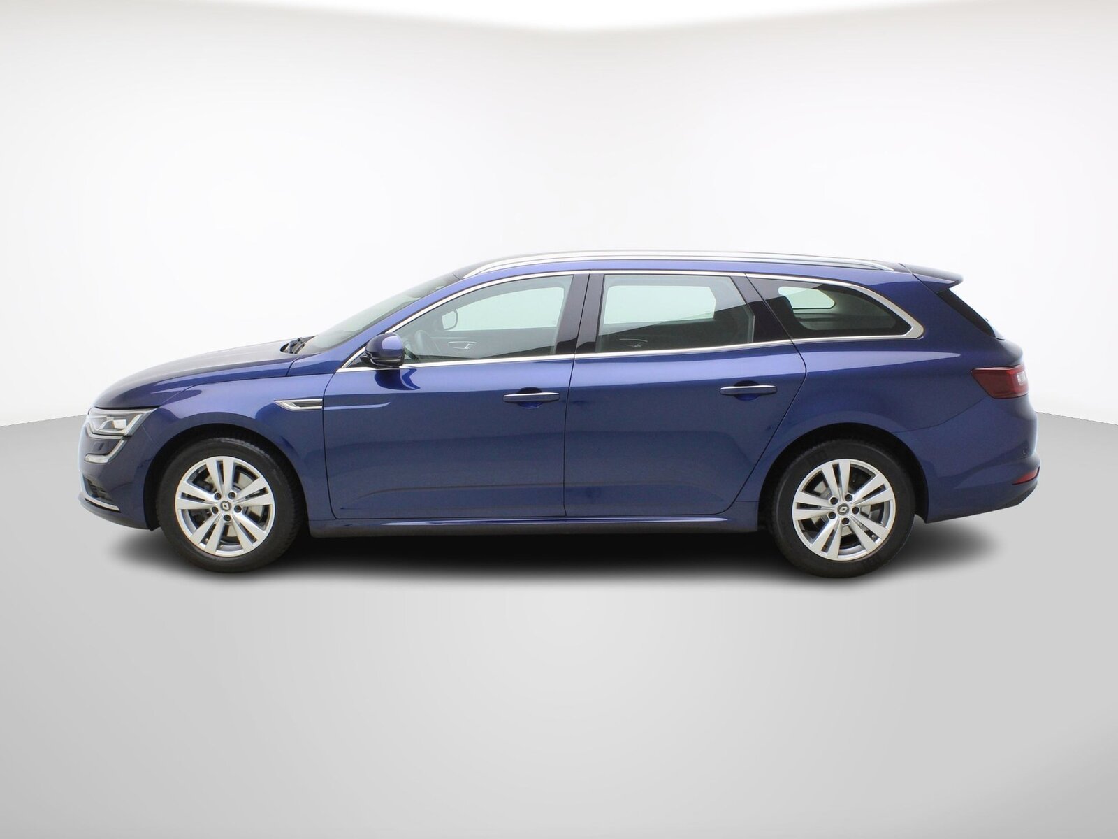 RENAULT Talisman Grandtour 1.8 TCe Intens, Essence, Occasion / Utilisé, Automatique - 3
