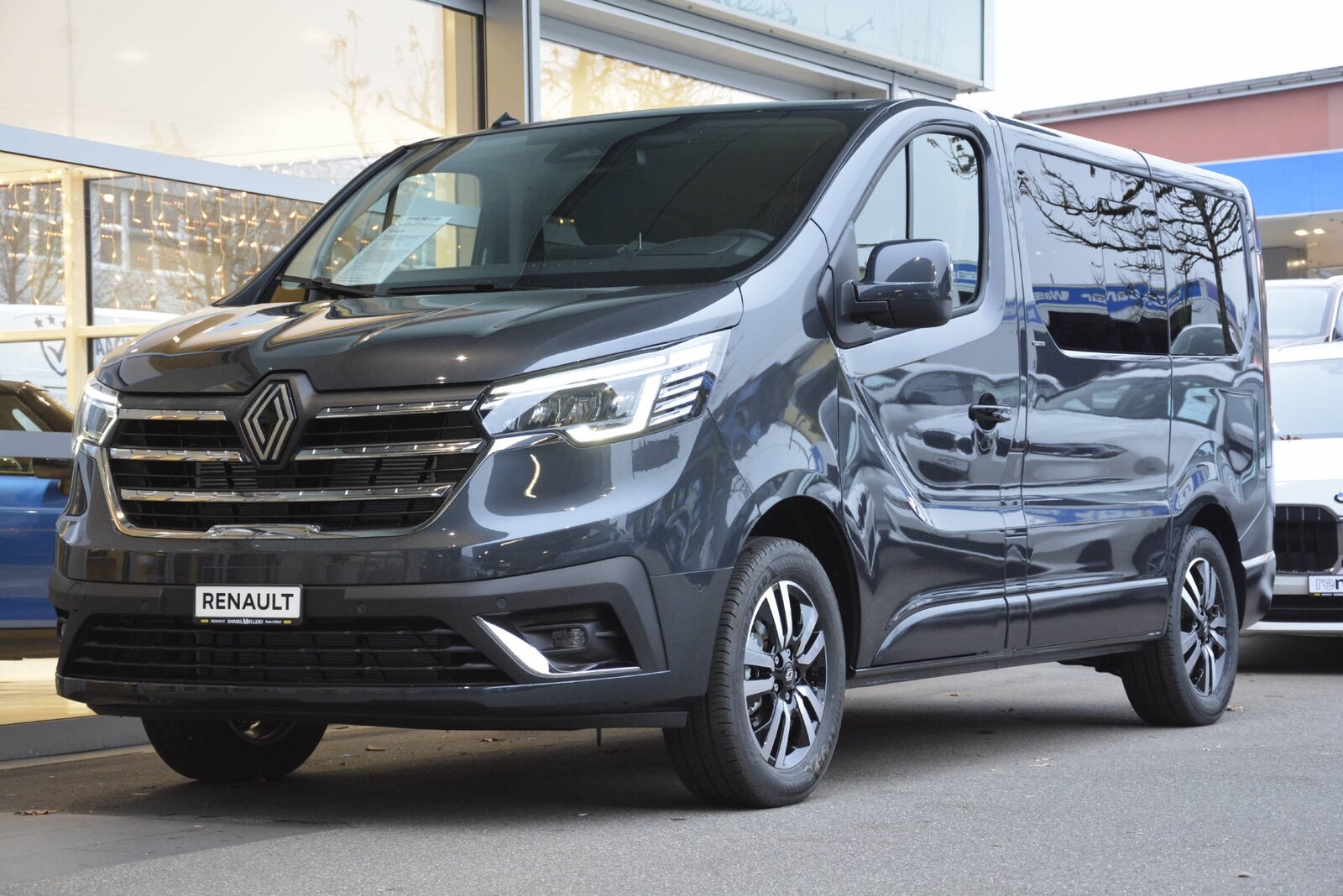 RENAULT Trafic Passenger Spaceclass SPACECLASS Blue dCi 170
