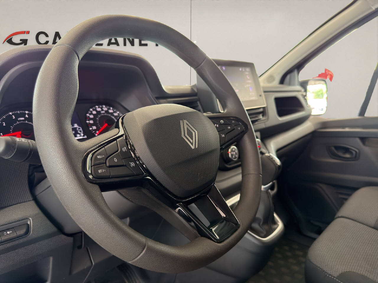 RENAULT Trafic Grand Passenger 2.0 dCi Blue 150 evolution, Diesel, Occasion / Utilisé, Automatique - 7