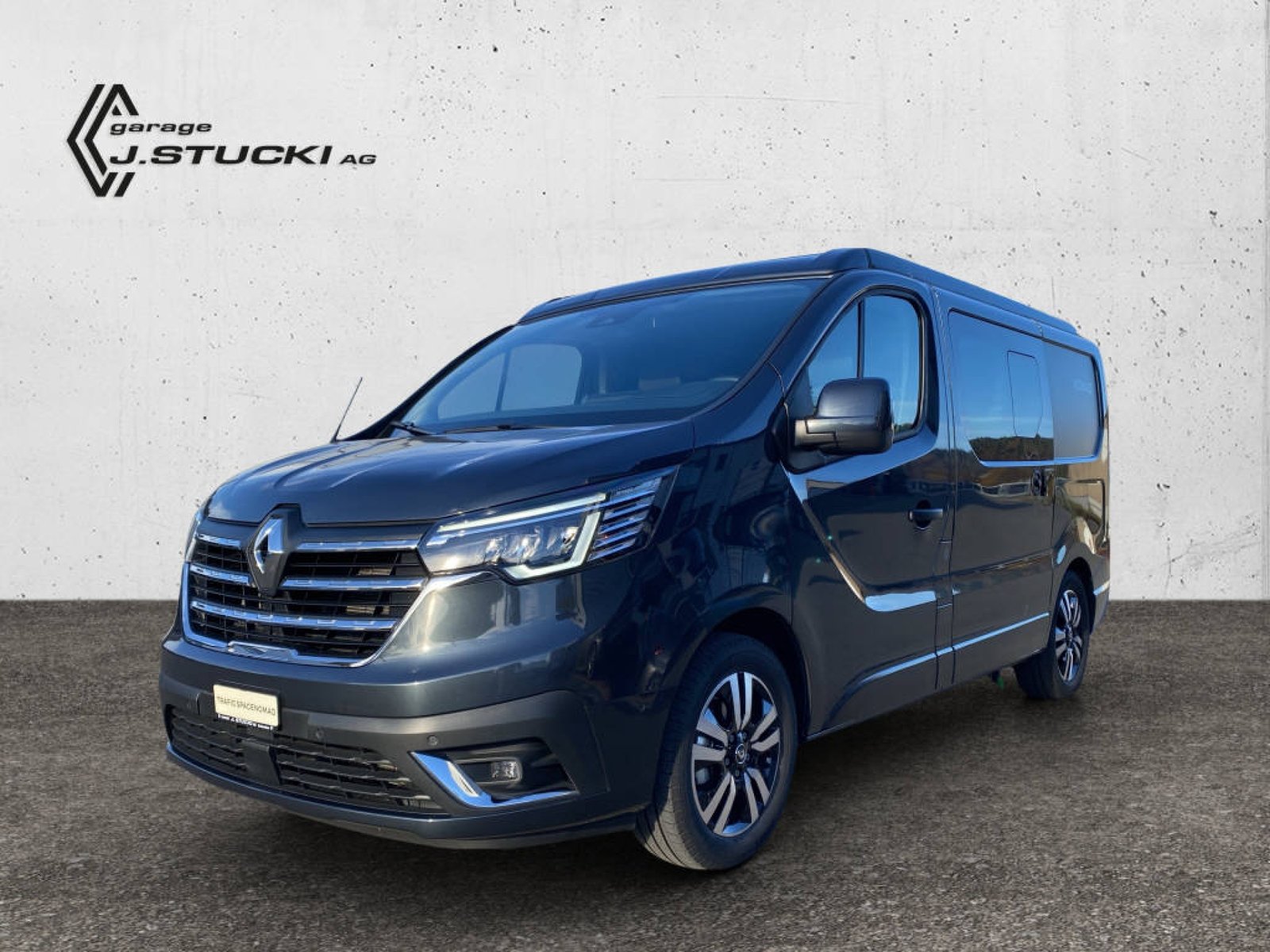 RENAULT Trafic SpaceNomad iconic Blue dCi170 EDC