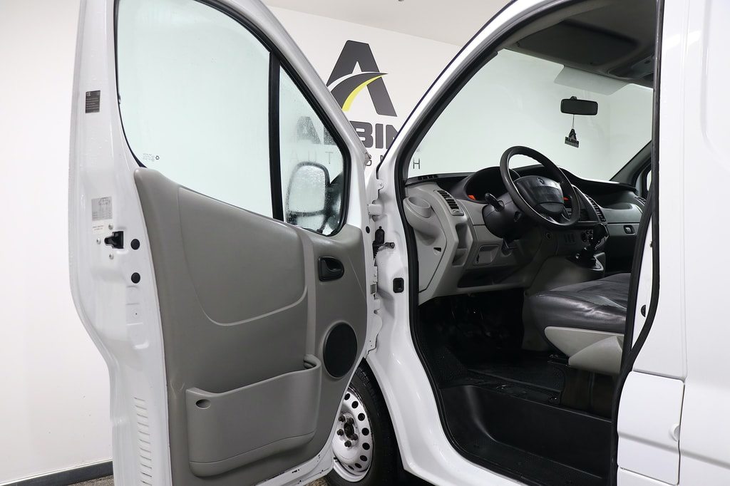 RENAULT Trafic Kaw. 2.9 t L2 H1 2.0 dCi 114 DPF, Diesel, Occasion / Gebraucht, Handschaltung - 5