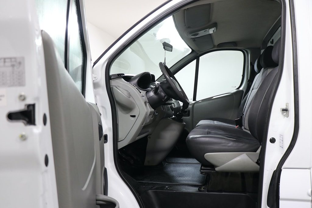 RENAULT Trafic Kaw. 2.9 t L2 H1 2.0 dCi 114 DPF, Diesel, Occasion / Gebraucht, Handschaltung - 6