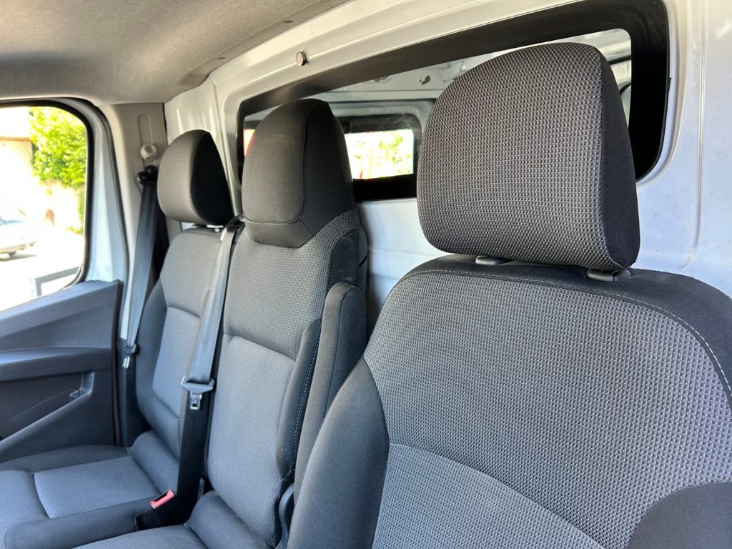 RENAULT Trafic 2.0 dCi Blue 150 Advance, Diesel, Second hand / Used, Manual - 6