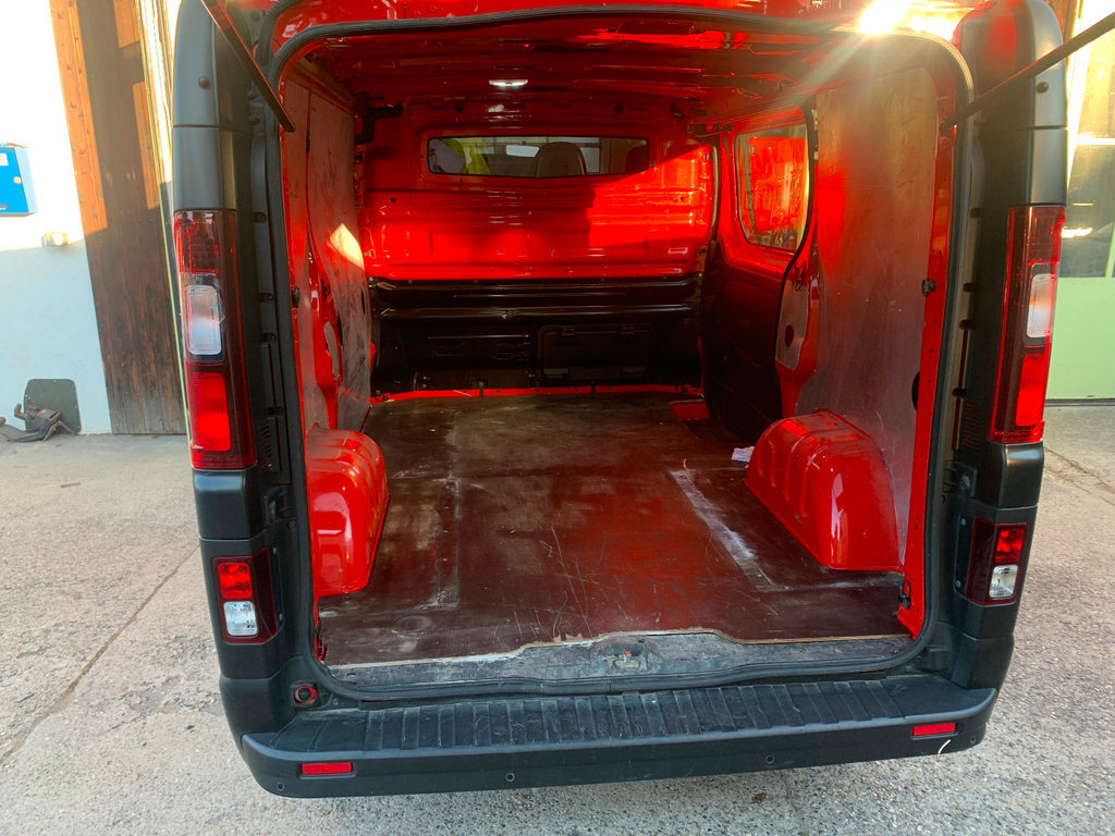RENAULT Trafic Kaw. 3.0 t L1 H1 2.0 dCi 120 Business, Diesel, Occasion / Utilisé, Manuelle - 7
