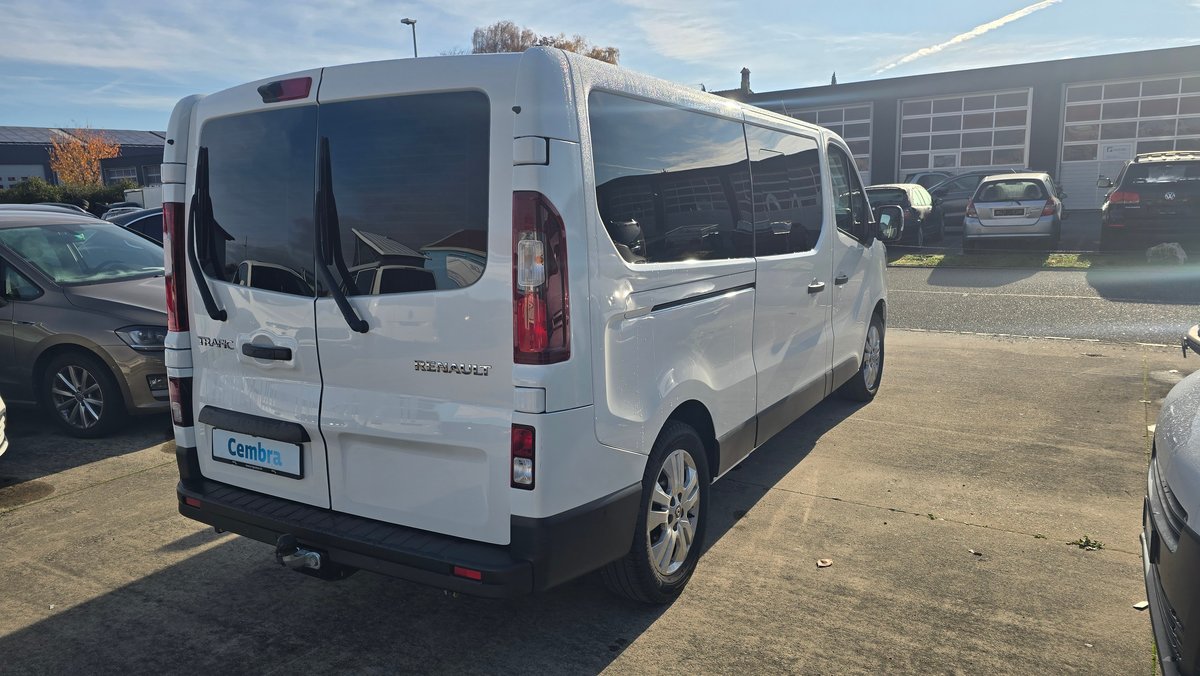 RENAULT Trafic Blue dCi 170 Grand Passenger Techno EDC, Diesel, Second hand / Used, Automatic - 5