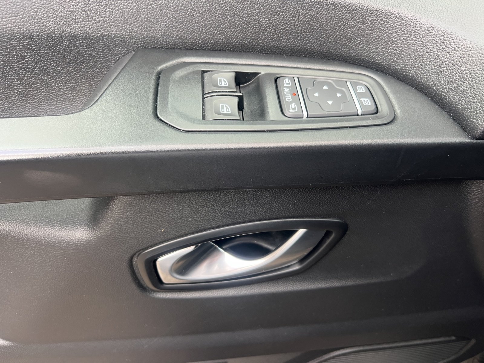 RENAULT Trafic Blue dCi 170 Grand Spaceclass EDC, Diesel, Occasion / Gebraucht, Automatik - 7