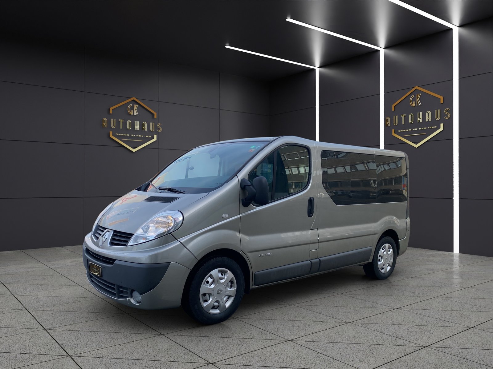 RENAULT Trafic 2.5dCi L1H1 Passenger Expression
