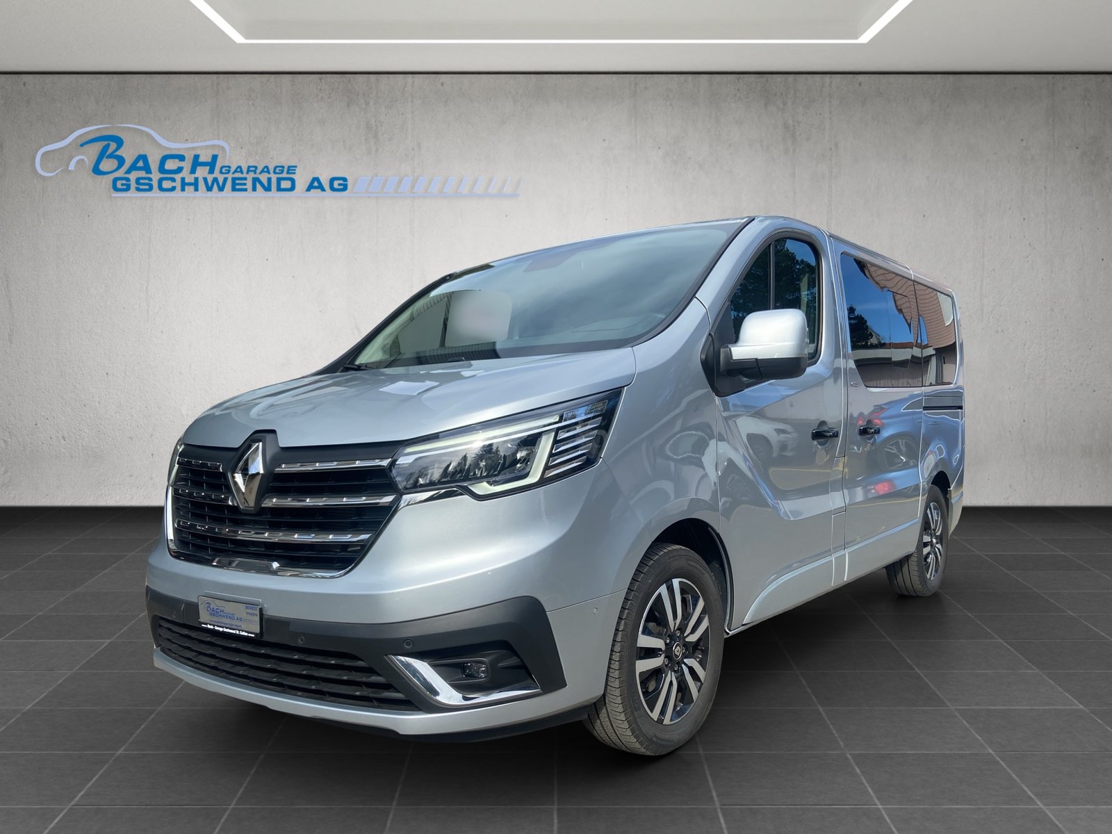 RENAULT Trafic Blue dCi 170 Spaceclass Pack Escapade EDC
