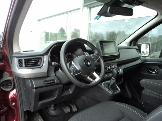 RENAULT Trafic Blue dCi 170 Spaceclass EDC