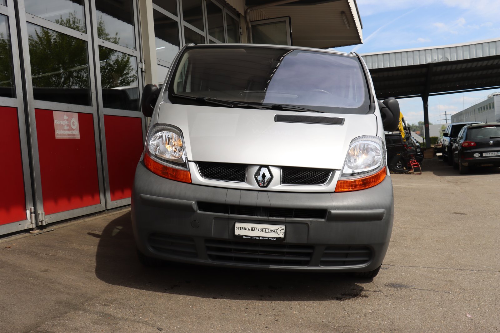 RENAULT Trafic 2.0 16V 2.7t, Petrol, Second hand / Used, Manual - 3