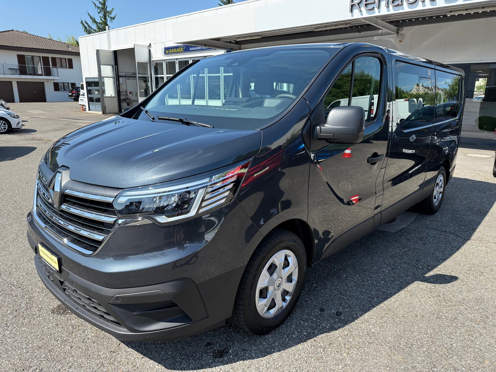 RENAULT Trafic Blue dCi 150 Grand Passenger Evolution EDC, Diesel, Occasion / Utilisé, Automatique - 2