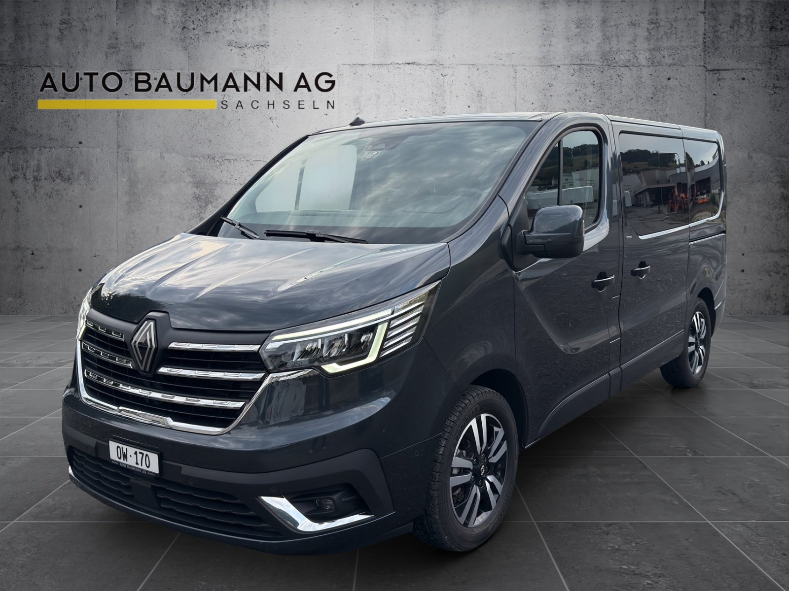 RENAULT Trafic Blue dCi 170 Spaceclass Pack Signature EDC