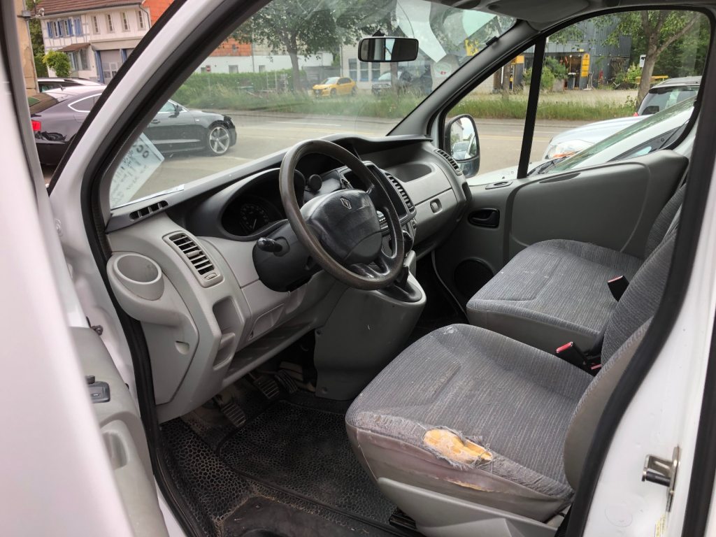RENAULT Trafic 2.0 dCi 114 DPF, Diesel, Second hand / Used, Manual - 6