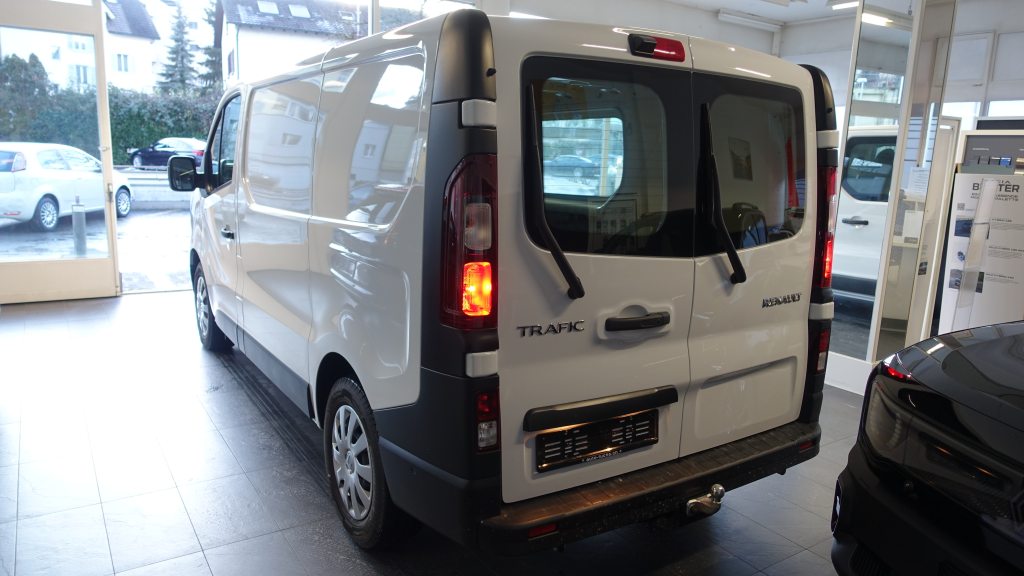 RENAULT Trafic Kaw. 3.0 t L1 H1 2.0 dCi Blue 150 Advance, Diesel, Ex-demonstrator, Manual - 2