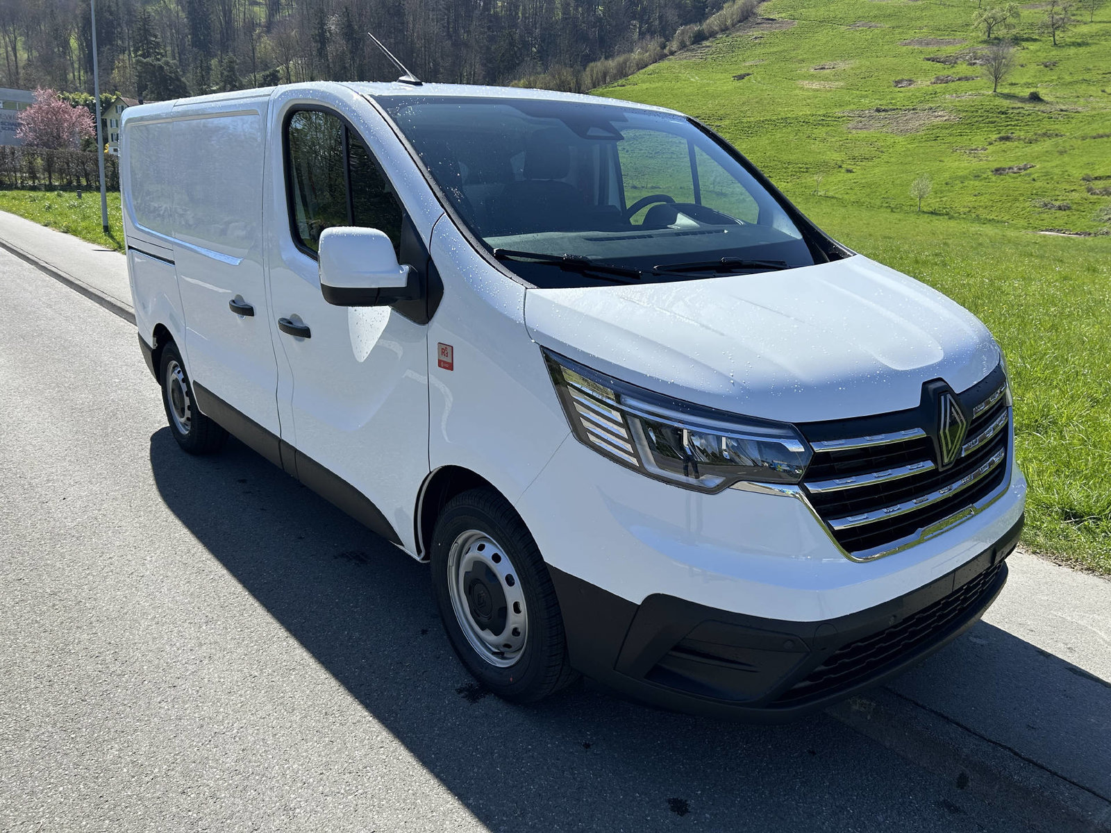 RENAULT Trafic Kaw. L1H1 150 PS, Diesel, Voiture nouvelle, Manuelle - 2