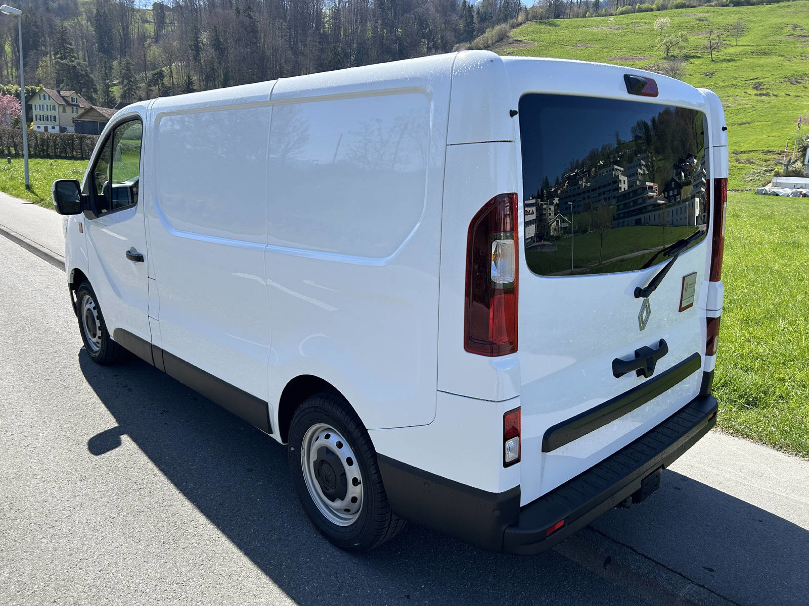 RENAULT Trafic Kaw. L1H1 150 PS, Diesel, Voiture nouvelle, Manuelle - 3