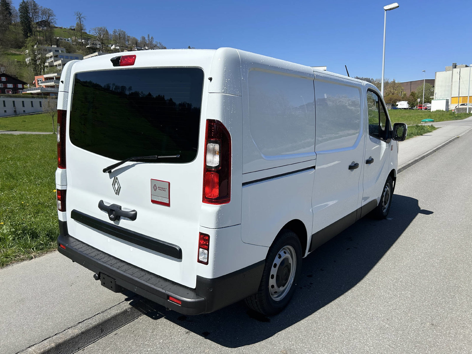 RENAULT Trafic Kaw. L1H1 150 PS, Diesel, Voiture nouvelle, Manuelle - 4