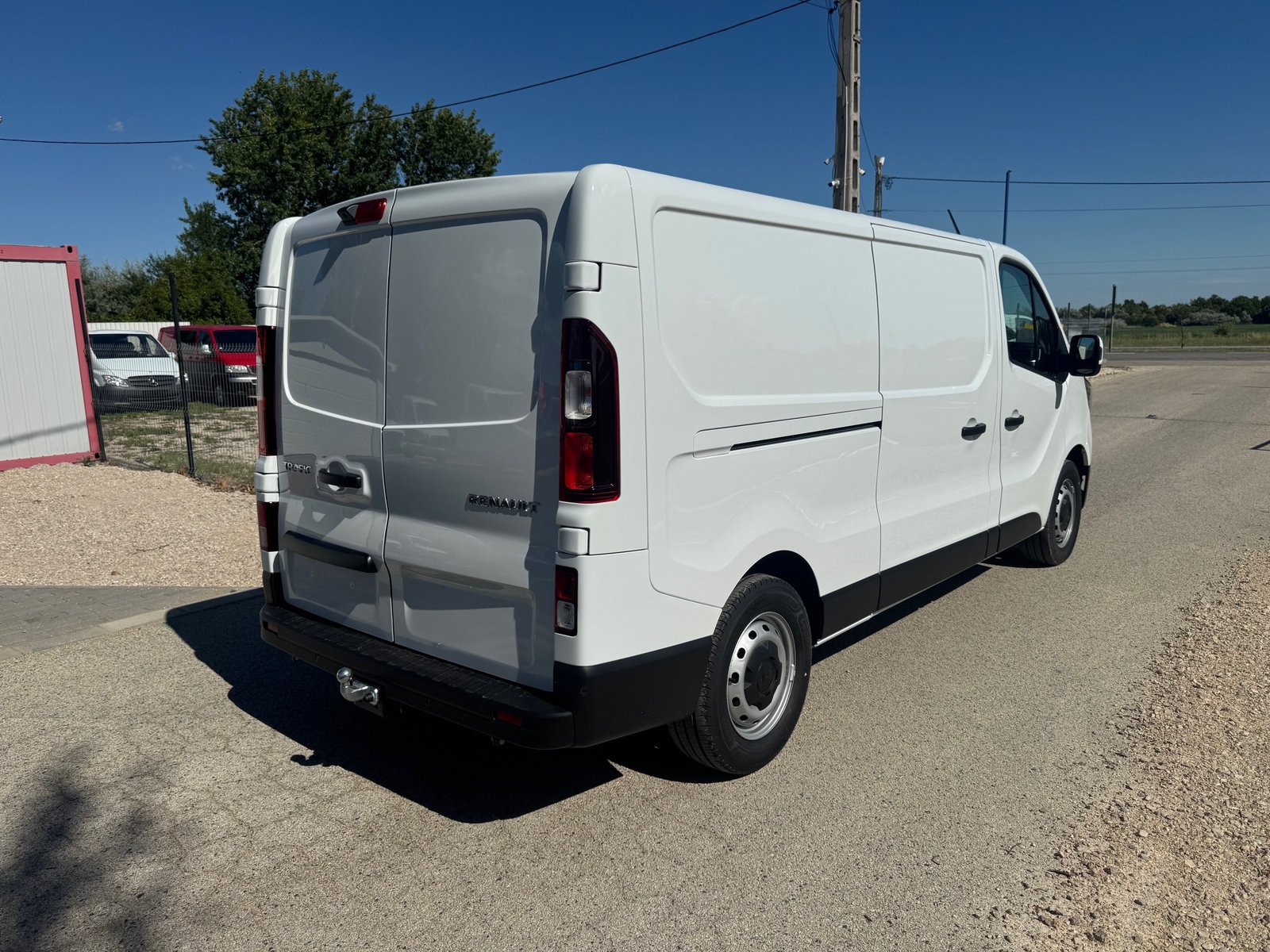 RENAULT L2H1 mit 2 x Schiebetüre Links und Rechts und Navigation un, Diesel, Auto nuove, Manuale - 4