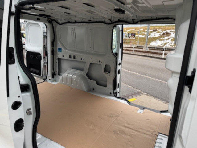 RENAULT Trafic EV52 22kW L2H1, Electric, New car, Automatic - 6