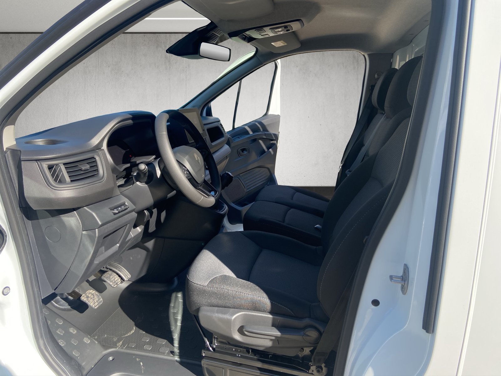 RENAULT Trafic 2.0 Blue dCi 130 Advance L1H1, Diesel, New car, Manual - 7