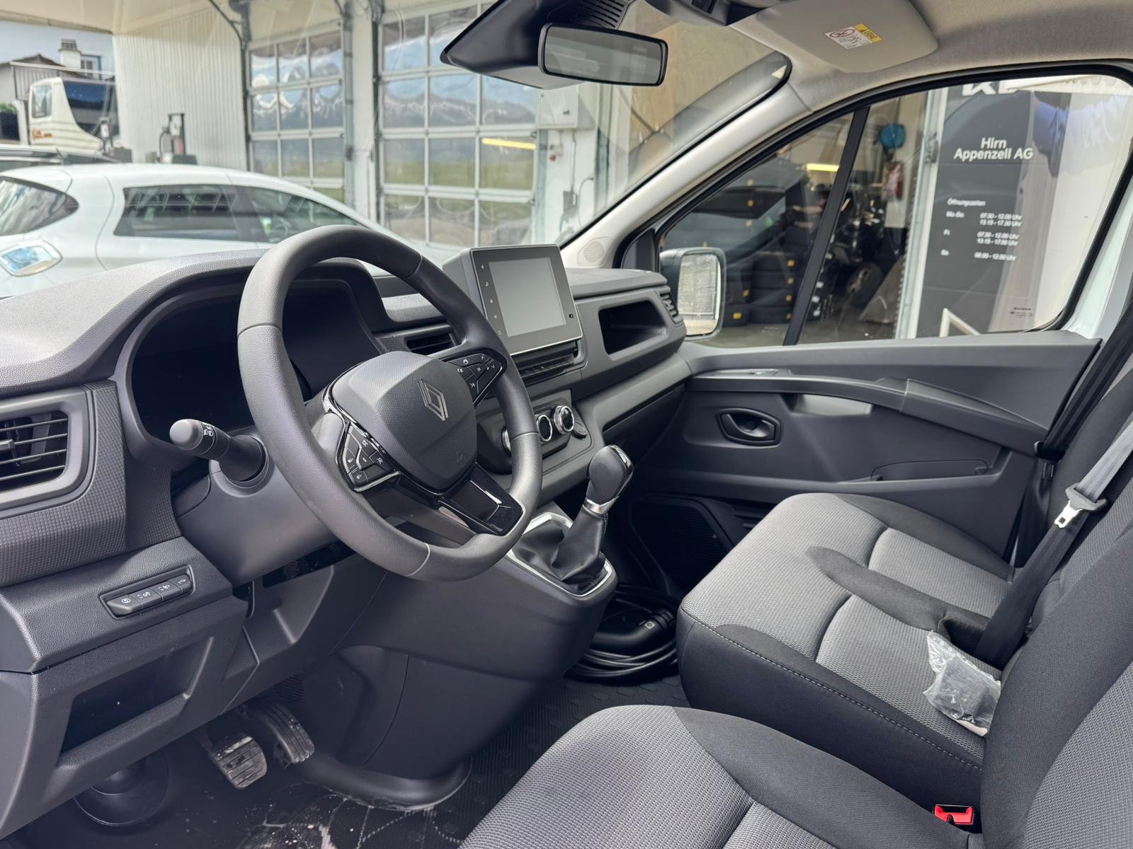 RENAULT Trafic Kaw. 3.0 t L1 H1 E-Tech Electric EV52 Advance, Électrique, Voiture nouvelle, Automatique - 5