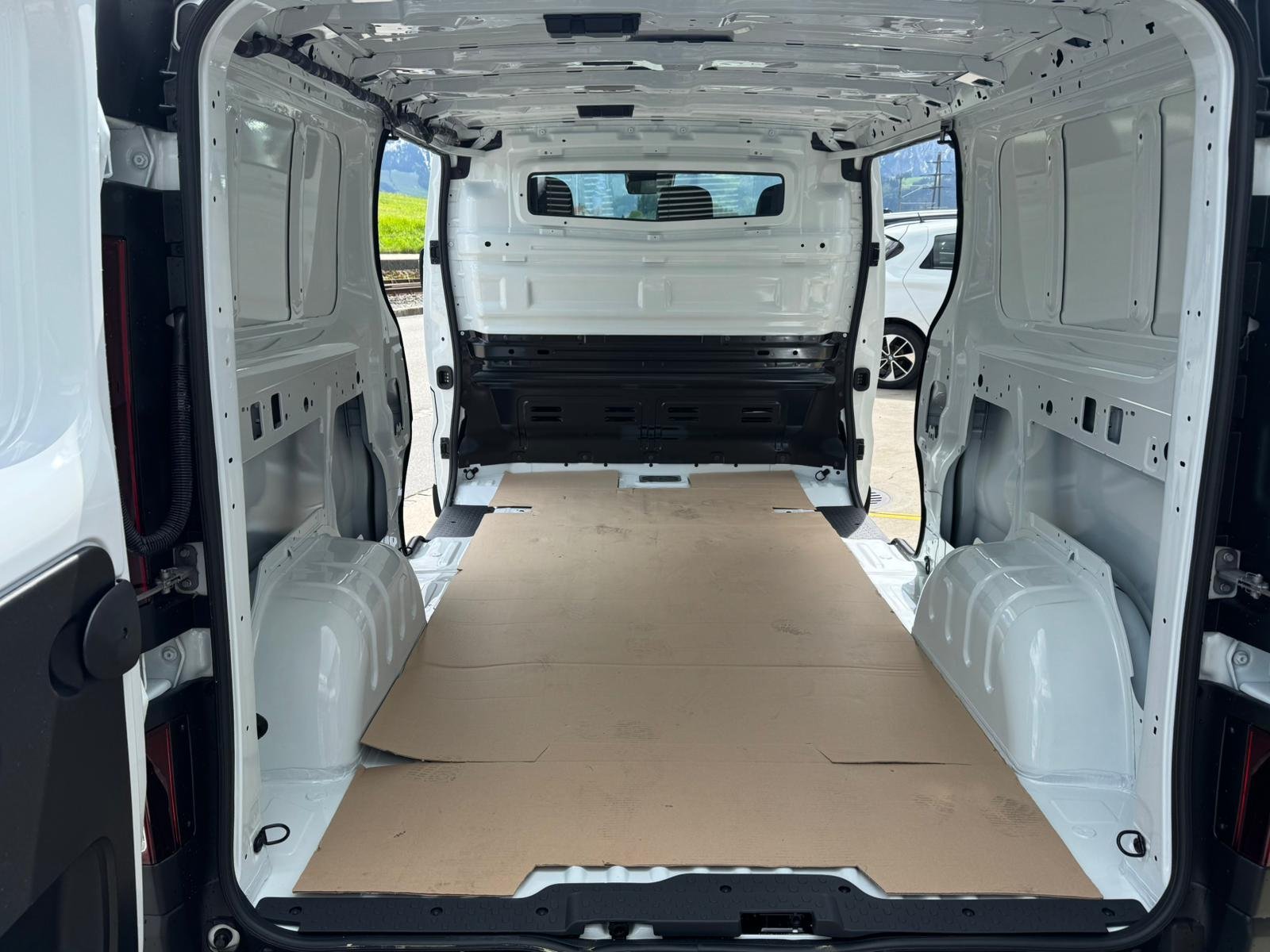 RENAULT Trafic Kaw. 3.0 t L1 H1 E-Tech Electric EV52 Advance, Électrique, Voiture nouvelle, Automatique - 6