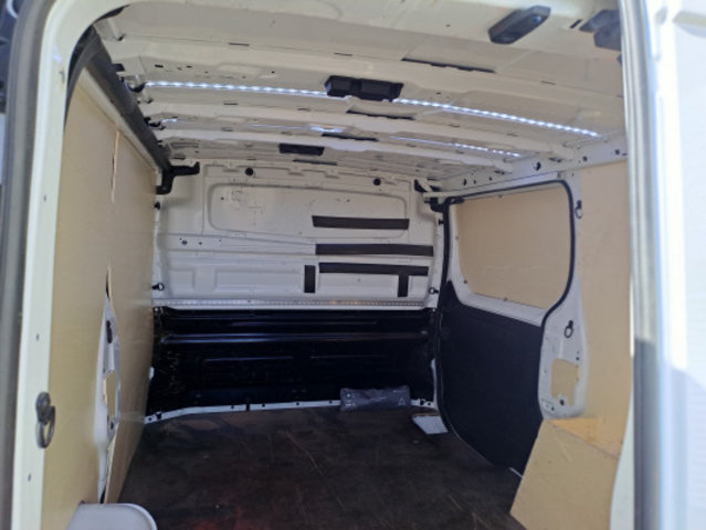 RENAULT Trafic 110 Business L1 EN, Diesel, Occasion / Utilisé, Manuelle - 4