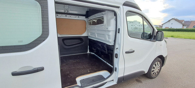 RENAULT Trafic dCi145 2.0 Busin., Diesel, Second hand / Used, Manual - 5