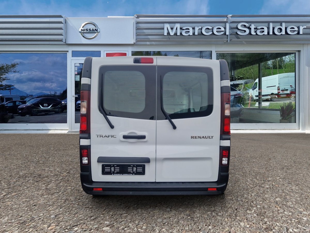 RENAULT Trafic 2.0 dCi 120 3.0t Business L1H1, Diesel, Second hand / Used, Manual - 4