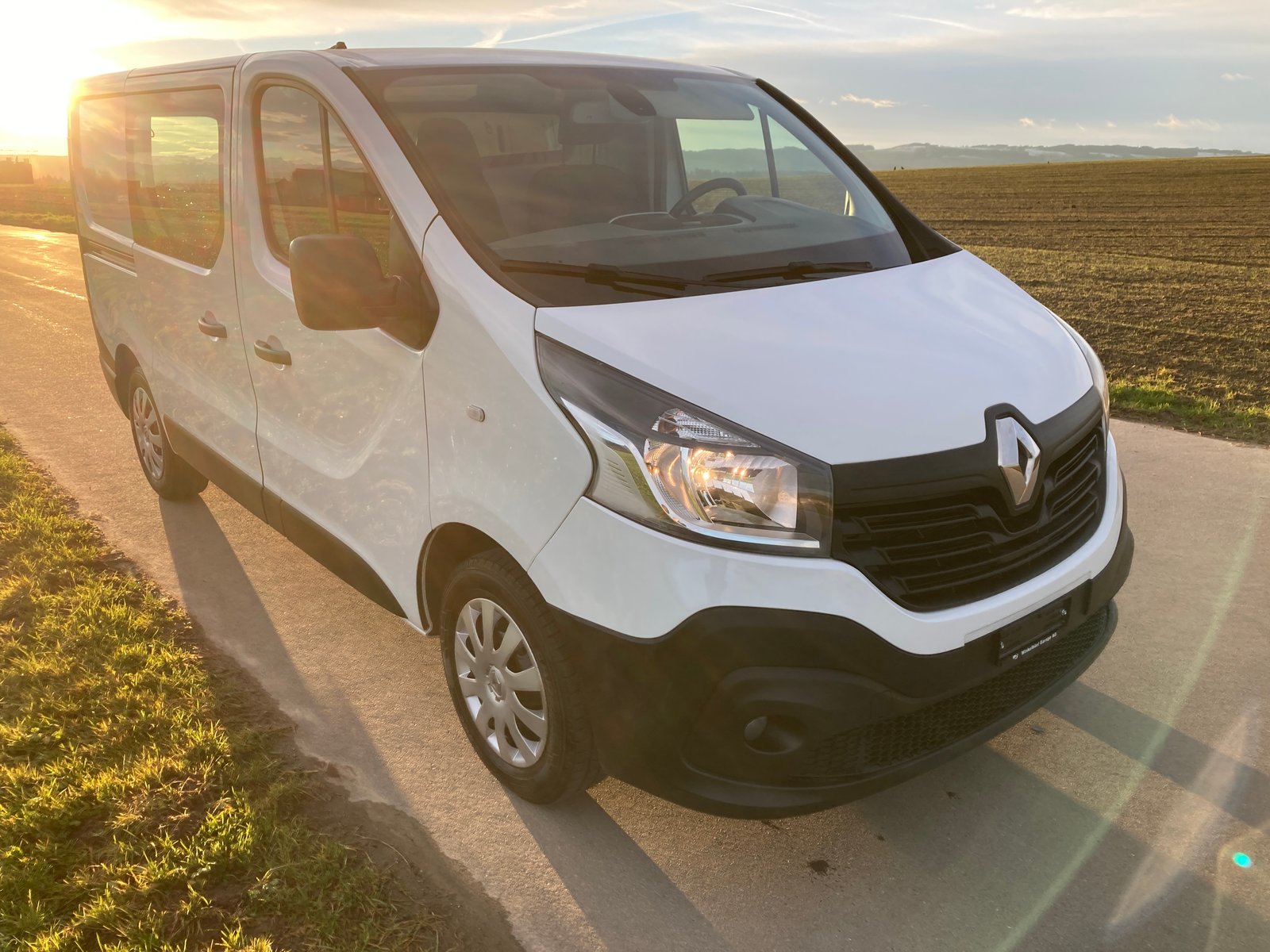 RENAULT Trafic 1.6 dCi 120 2.9t Business L1H1 Nutzlast 1`160 KG, Diesel, Occasion / Gebraucht, Handschaltung - 2