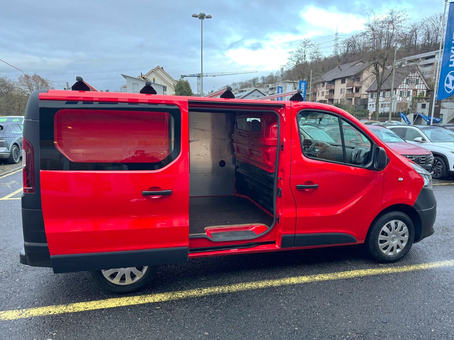 RENAULT Trafic Ene dCi120 2.0 Bus, Diesel, Occasion / Utilisé, Manuelle - 6