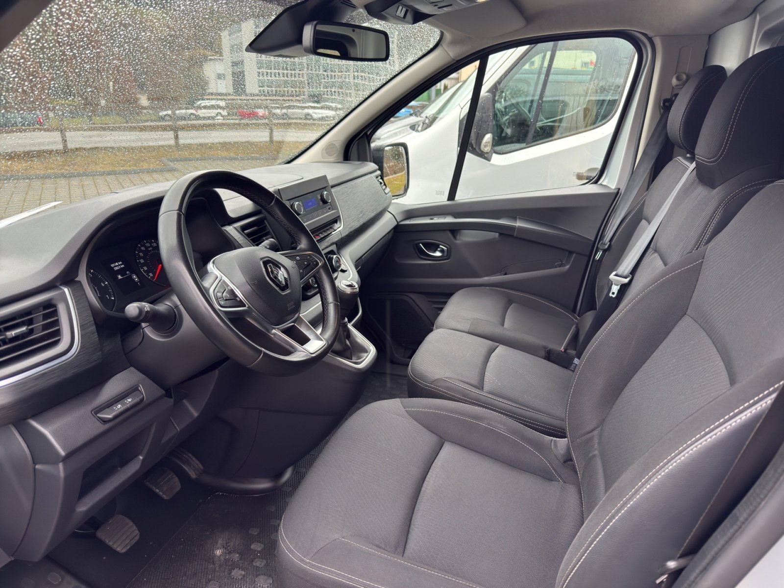 RENAULT Trafic Kaw. 3.0 t L1 H1 2.0 dCi Blue 130 Business, Diesel, Occasion / Gebraucht, Handschaltung - 6