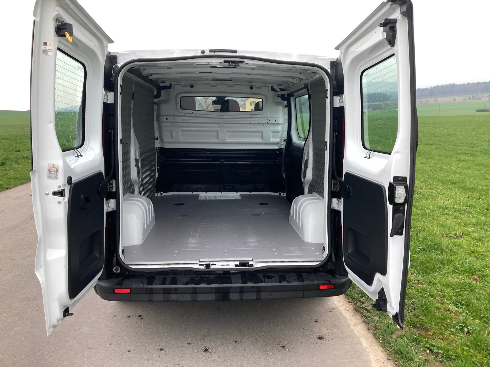 RENAULT Trafic 1.6 dCi 120 2.9t Business L1H1 Nutzlast 1700, Diesel, Occasion / Utilisé, Manuelle - 6