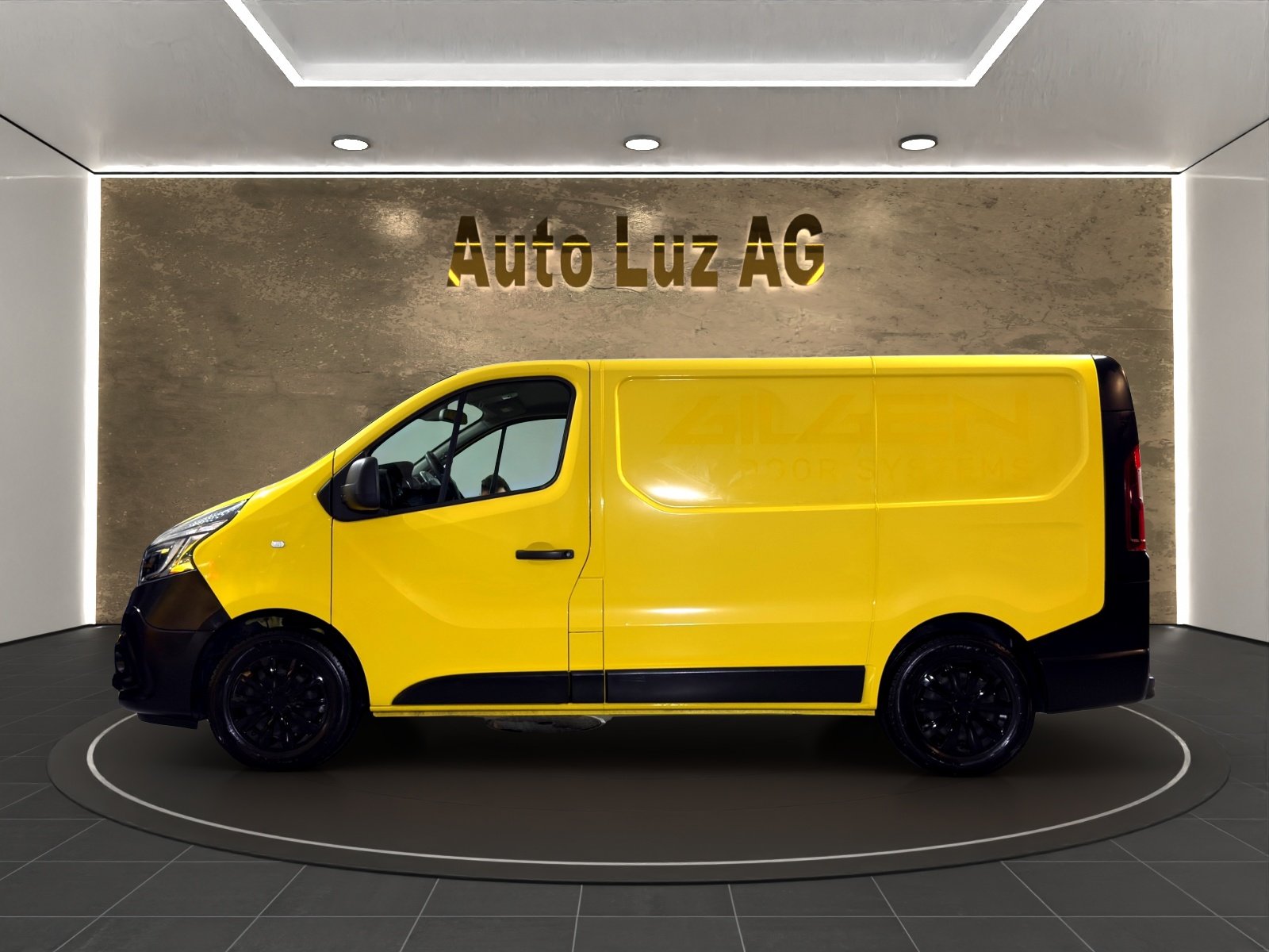 RENAULT Trafic 2.0 ENERGY dCi145 3.0t Business L1H1, Diesel, Second hand / Used, Manual - 5