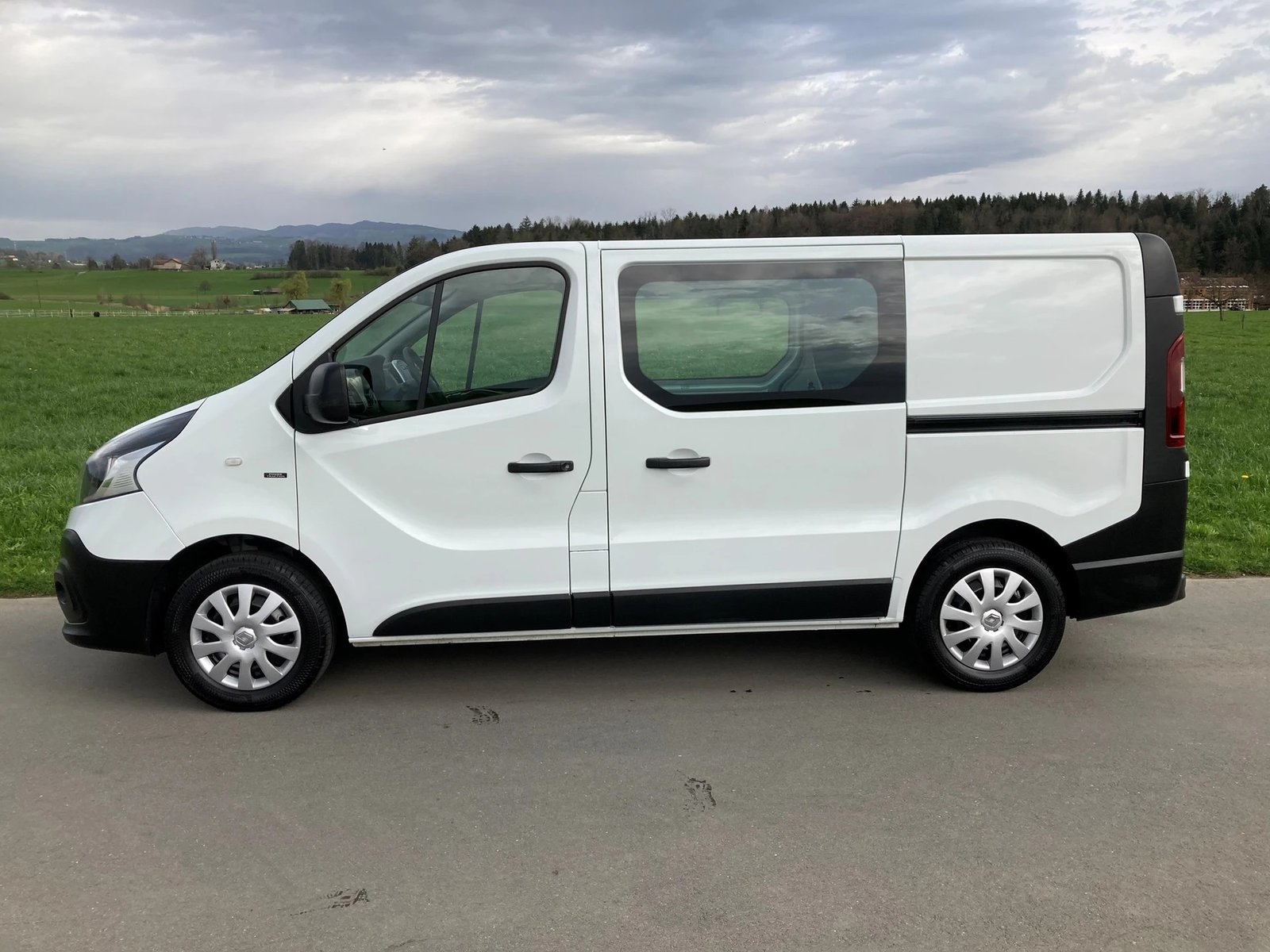 RENAULT Trafic 1.6 dCi 120 2.9t Business L1H1 mit 2 Schiebet, Diesel, Occasion / Utilisé, Manuelle - 3